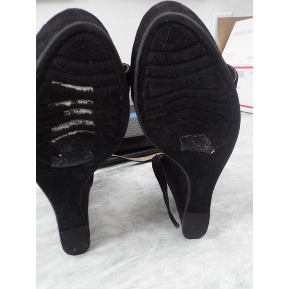 Rouge Helium Heels Sz 8 - Picture 6 of 8